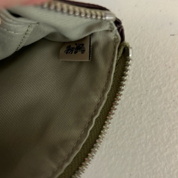 Coach Wristlet Light Sage/Olive Green Leather Style F58032 NWT - Picture 6 of 7